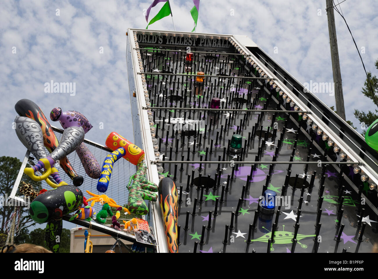 Weltweit höchste Flipper an der jährlichen Carrabelle Riverfront Festival Carrabelle Florida Stockfoto