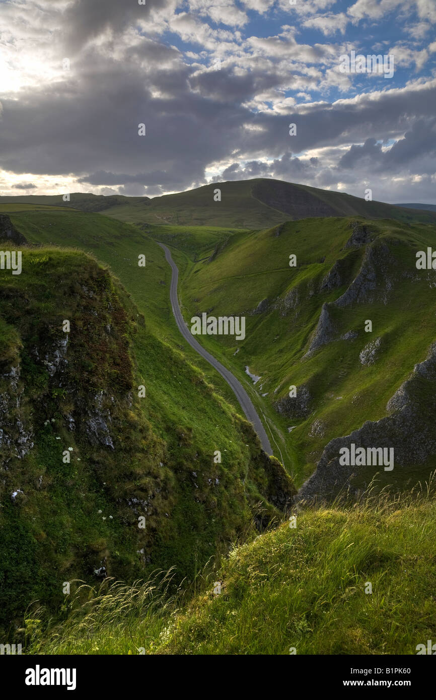Winnats Pass und Mam Tor, Castleton, Peak District National Park, Derbyshire Stockfoto