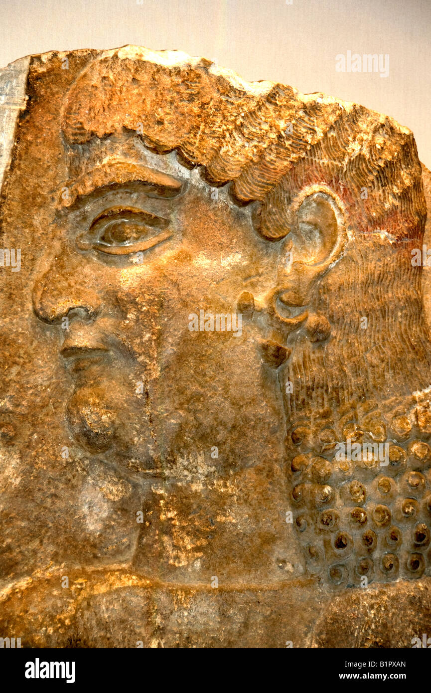 Basalt-Relief der Mann 875 850 v. Chr. Assur Assyrien Mesopotamien Irak Stockfoto