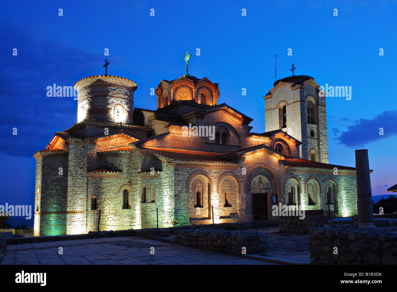 Plaosnik-Kirche in Ohrid Mazedonien in der Nacht Stockfoto