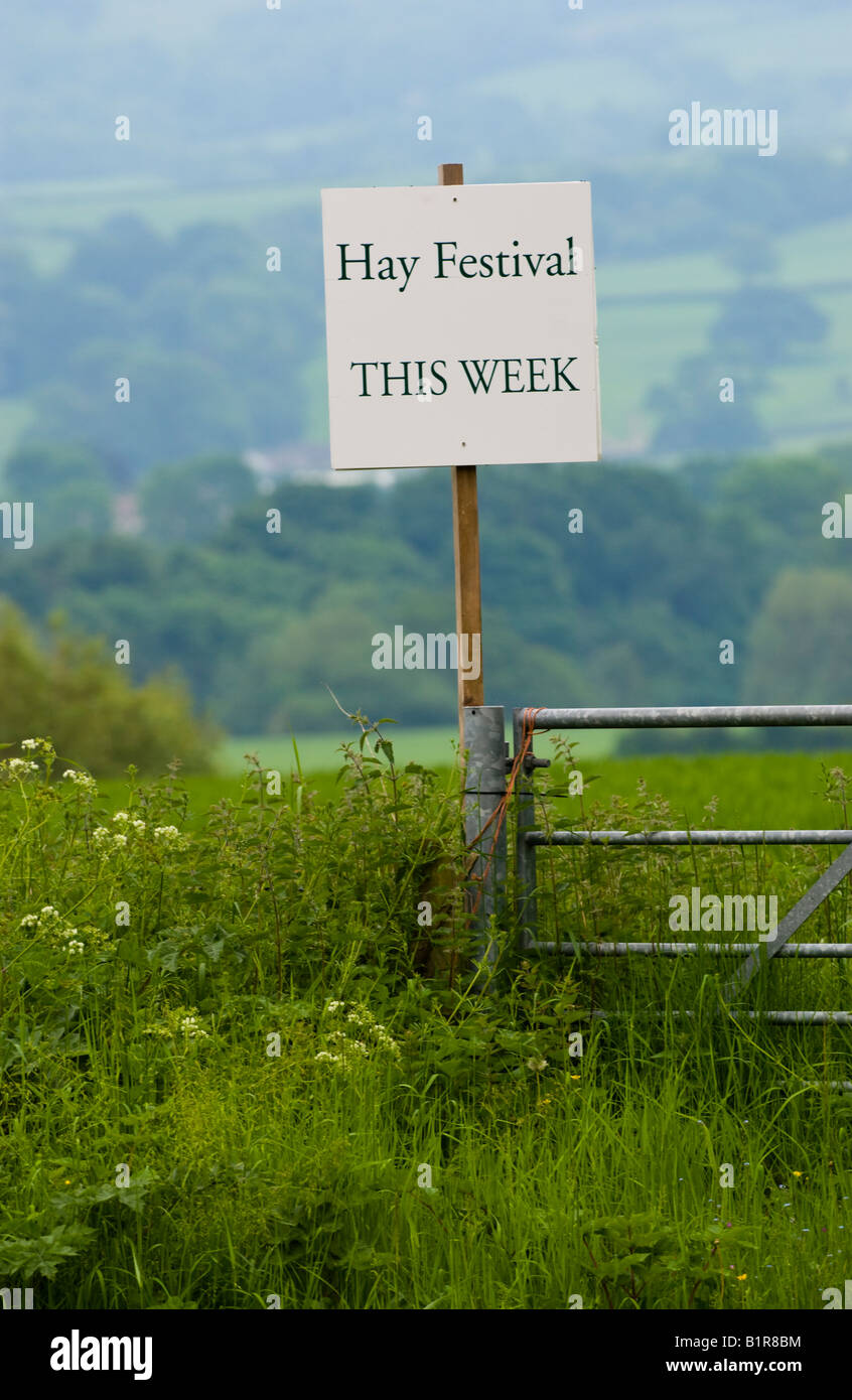 HAY FESTIVAL dieser Woche anmelden Landschaft bei Hay Festival Hay on Wye Powys Wales UK EU Stockfoto