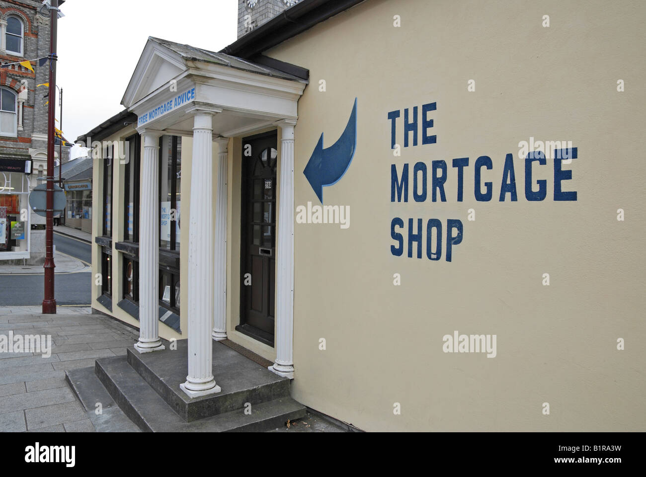 eine Hypothek Geschäft in Redruth, Cornwall, England, Stockfoto