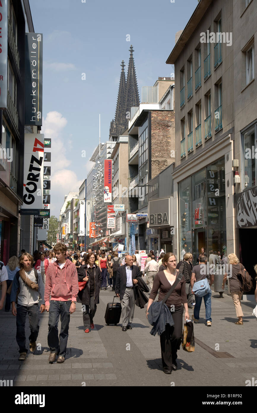 Hohe Straße, Straße, Fußgänger Zone, Einkaufen, Köln, Nordrhein-Westfalen, Deutschland, Europa Stockfoto