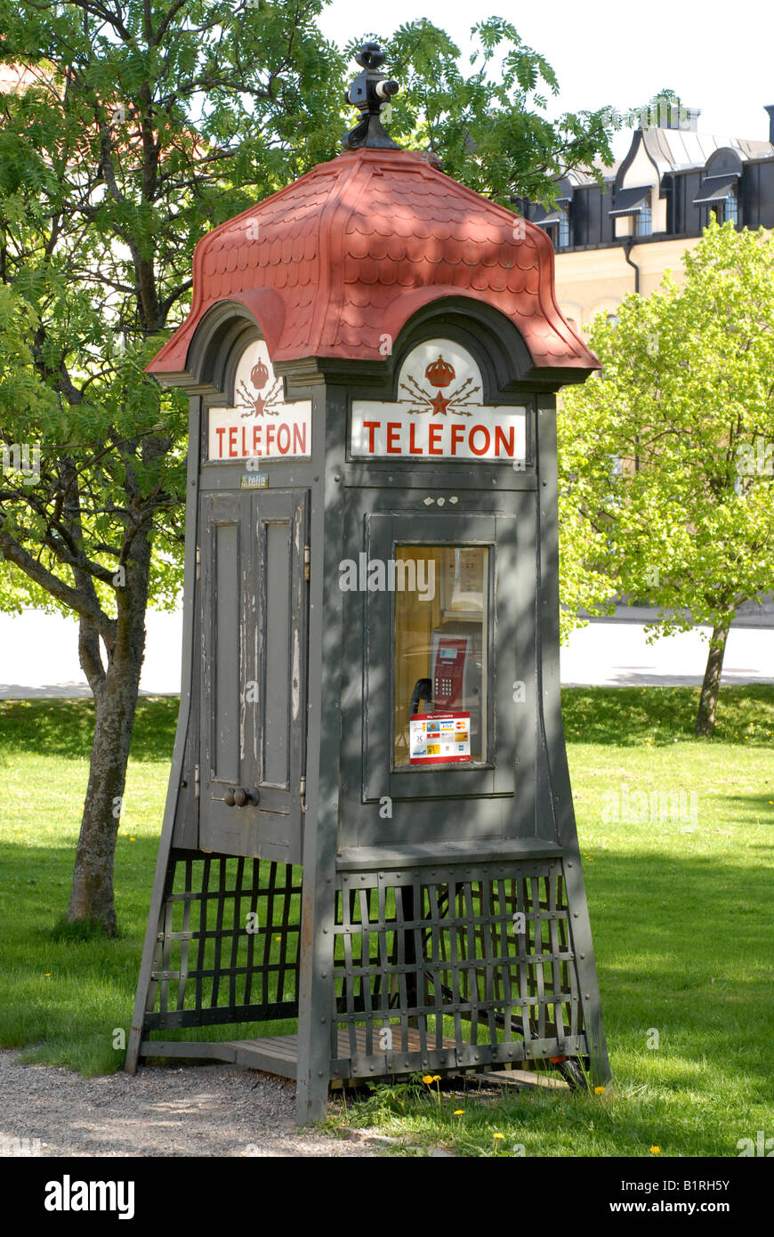 Telefonzelle, Mariefred, Schweden Stockfoto