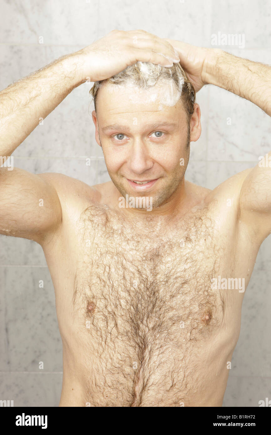 Blonde Menschen Duschen Stockfoto