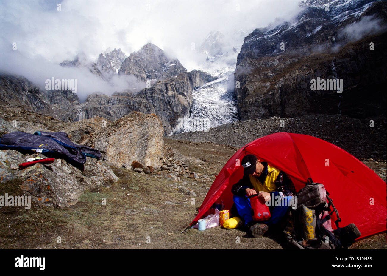 Trekking, base Camp, Ultar Peak Karimabad, nördlichen Provinzen, Pakistan, Asien Stockfoto