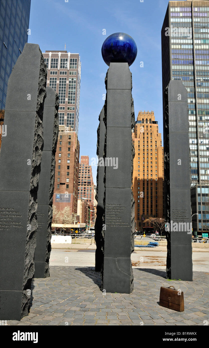 Raoul Wallenberg Memorial, United Nations Plaza, Manhattan, New York City, USA Stockfoto