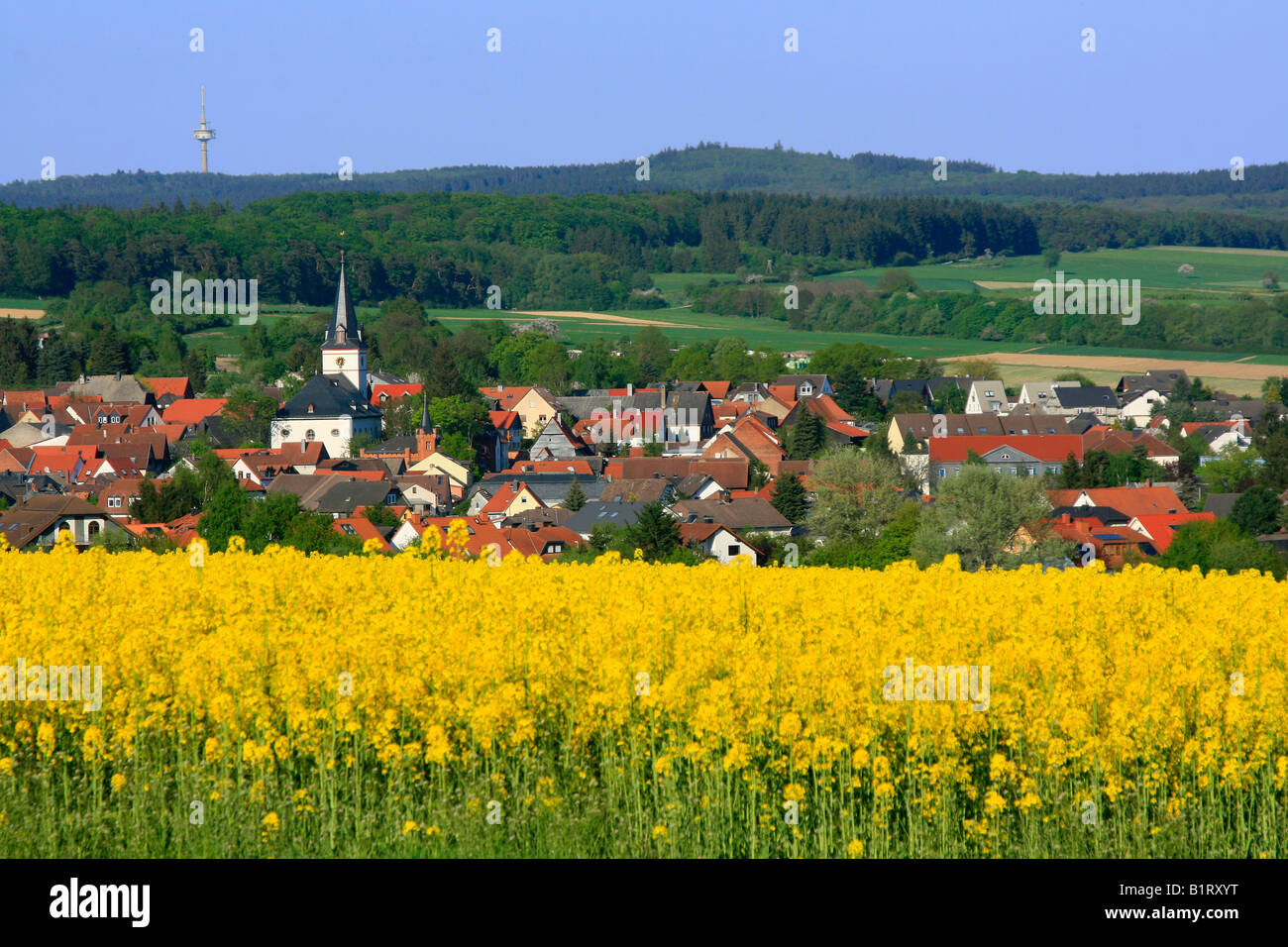 Dorf von Wehrheim, Taunus Region, Hessen, Deutschland ...