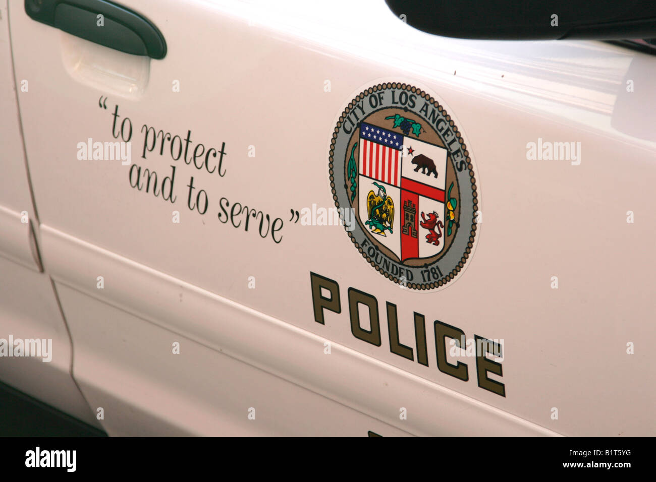 Los Angeles Police Department Siegel auf einem LAPD-Streifenwagen Stockfoto