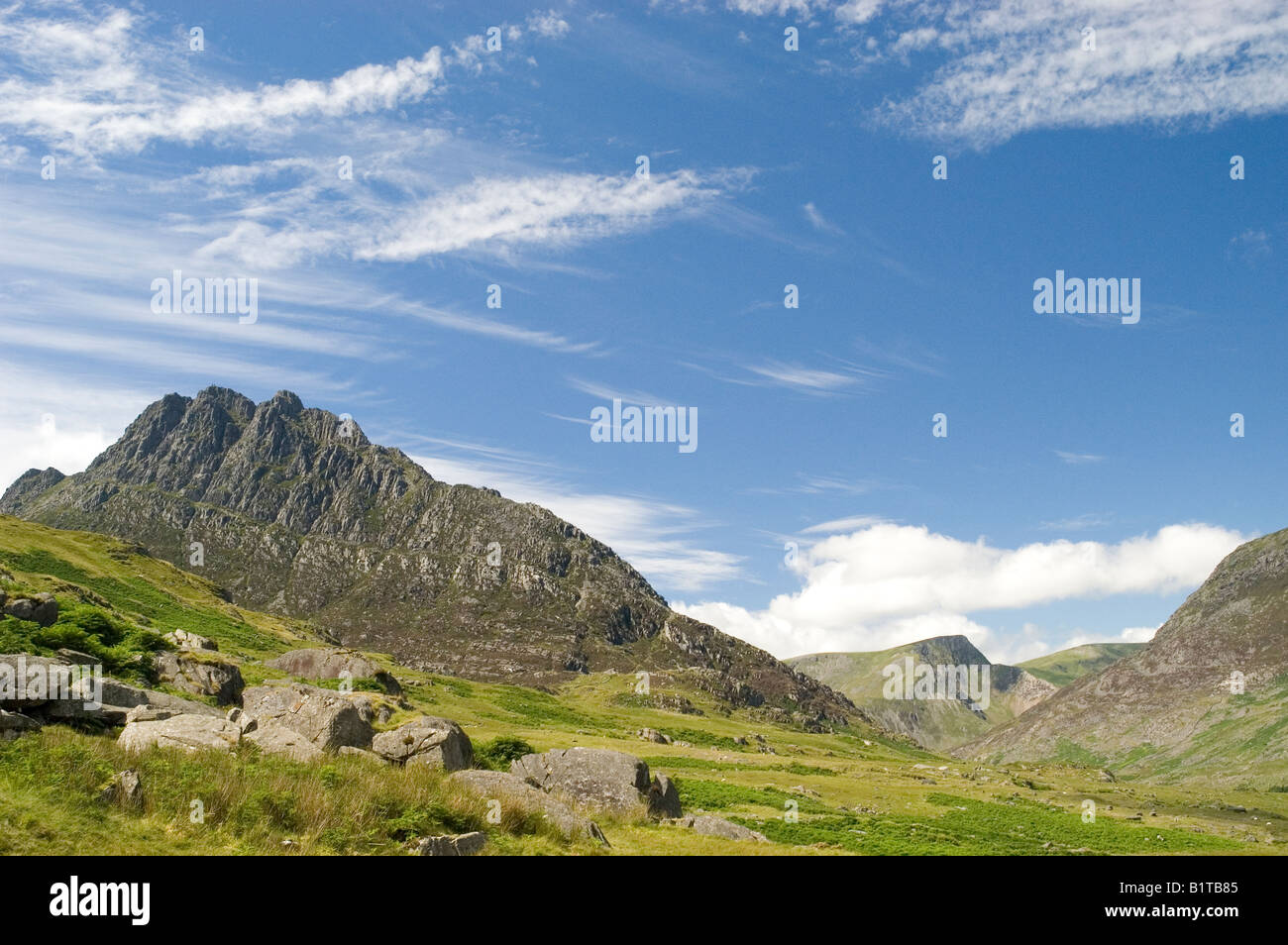 Tryfan und der n-ten Ogwen Valley-Wales Stockfoto