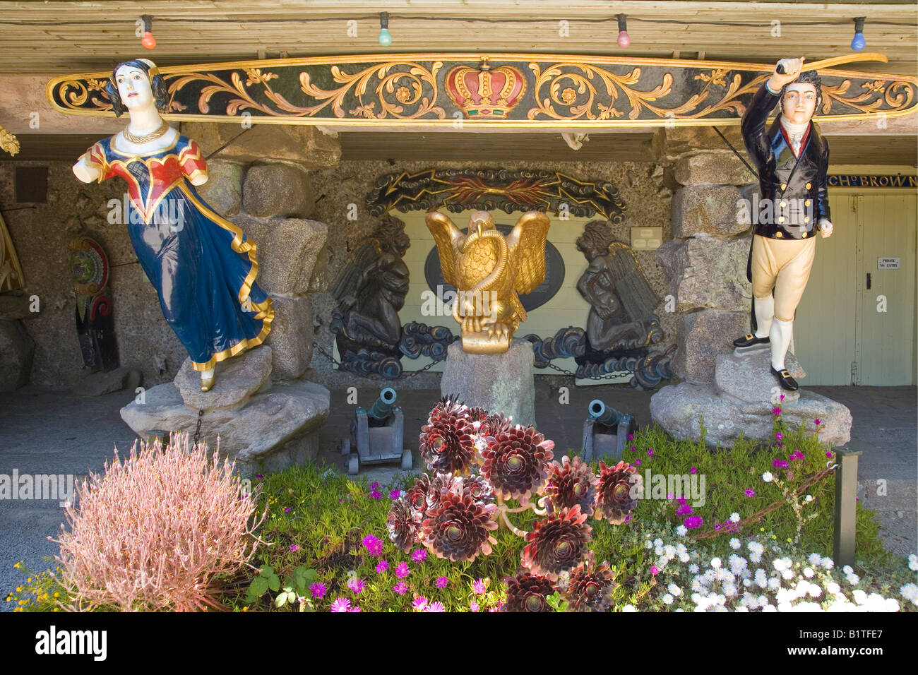 Galionsfiguren von Segelschiffen Valhalla Museum Abtei Gärten Tresco Insel Isles of Scilly Cornwall England GB Great Britain Stockfoto