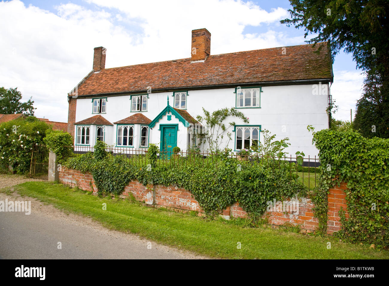 Landhaus in der Ortschaft Dornweiler Pava Suffolk England UK Stockfoto