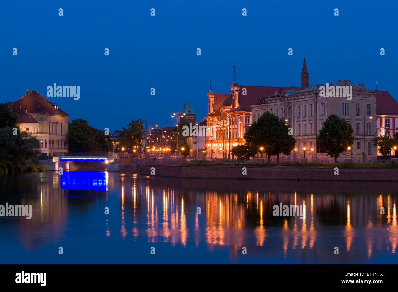 Architektur Oder Fluss bei Nacht Wroclaw/Breslau Polen Stockfoto