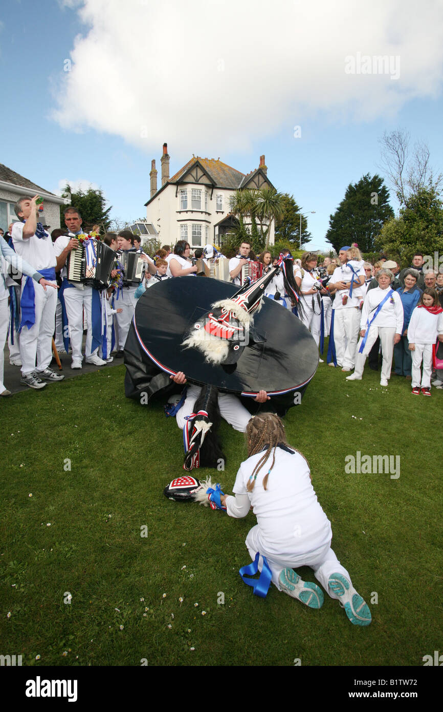 Padstow Obby Oss, Maifeiertag, Padstow, Cornwall, UK Stockfoto