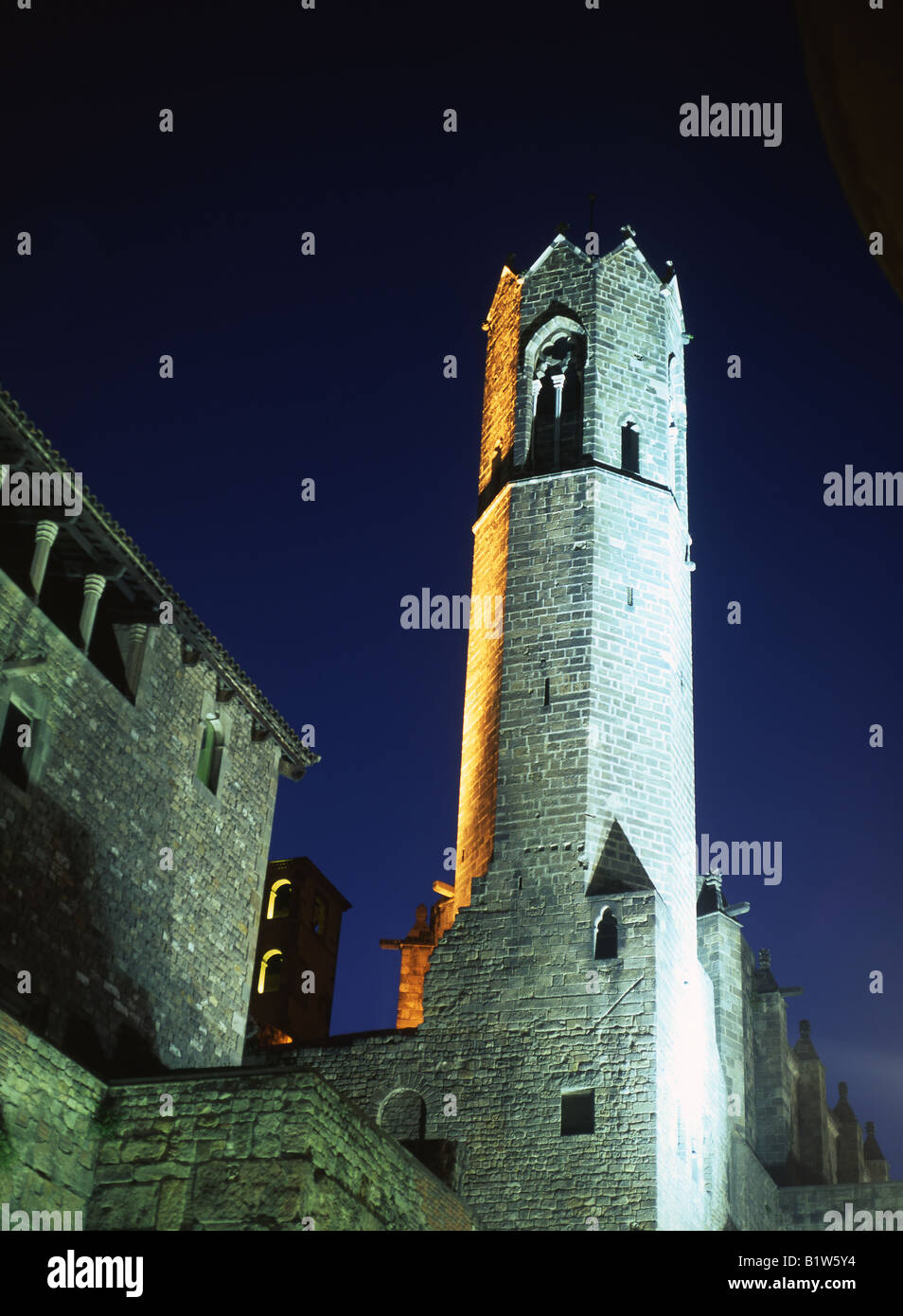 Capella de Sant'Agata bei Nacht Barri Gotic Barcelona Catalunya Spanien Stockfoto