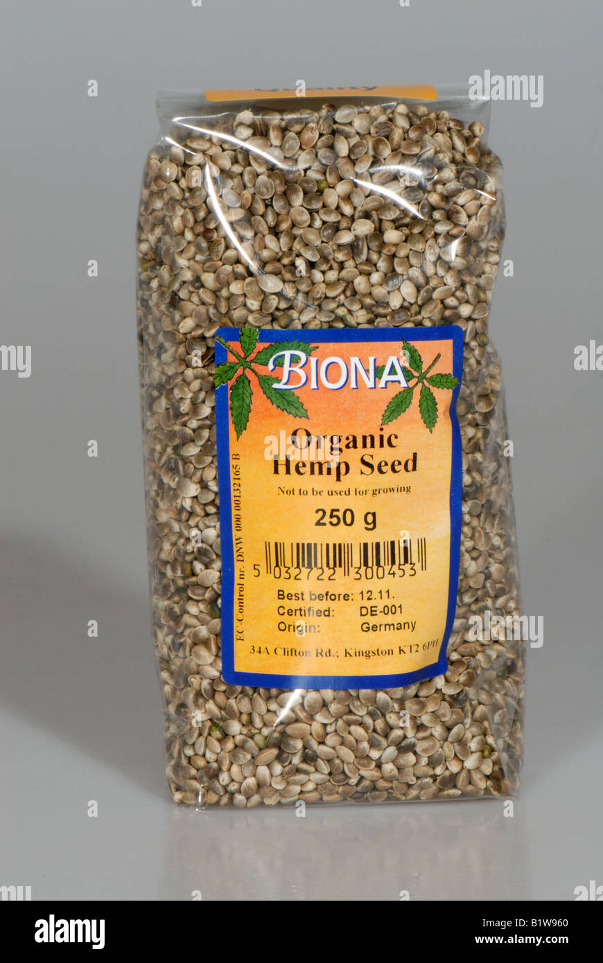 Paket von Hanf Samen Cannabis Sativa Küche Igredient in Reformhäusern verkauft Stockfoto