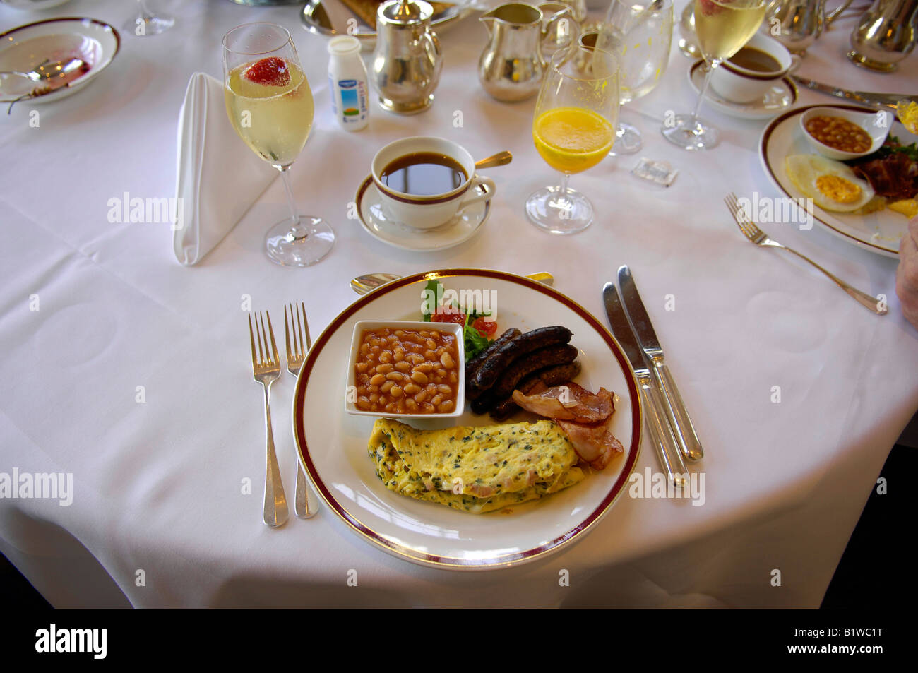 Hotel Adlon Kempinski Berlin Stockfotos Und Bilder Kaufen Alamy
