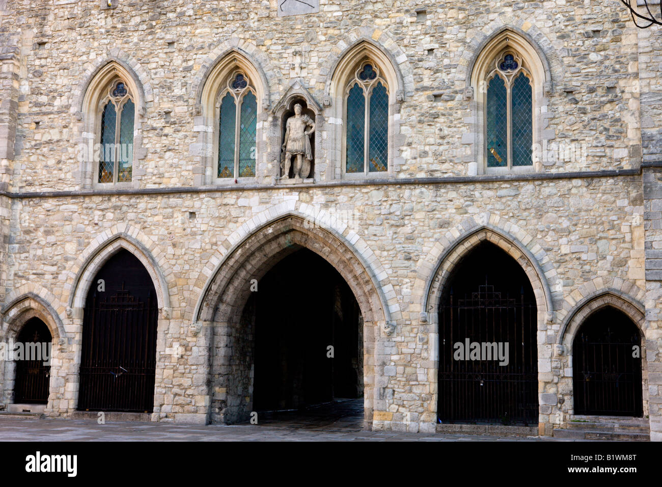 Die Bargate gebildet das mittelalterliche Tor zu der alten Stadt von Southampton Hampshire-England Stockfoto