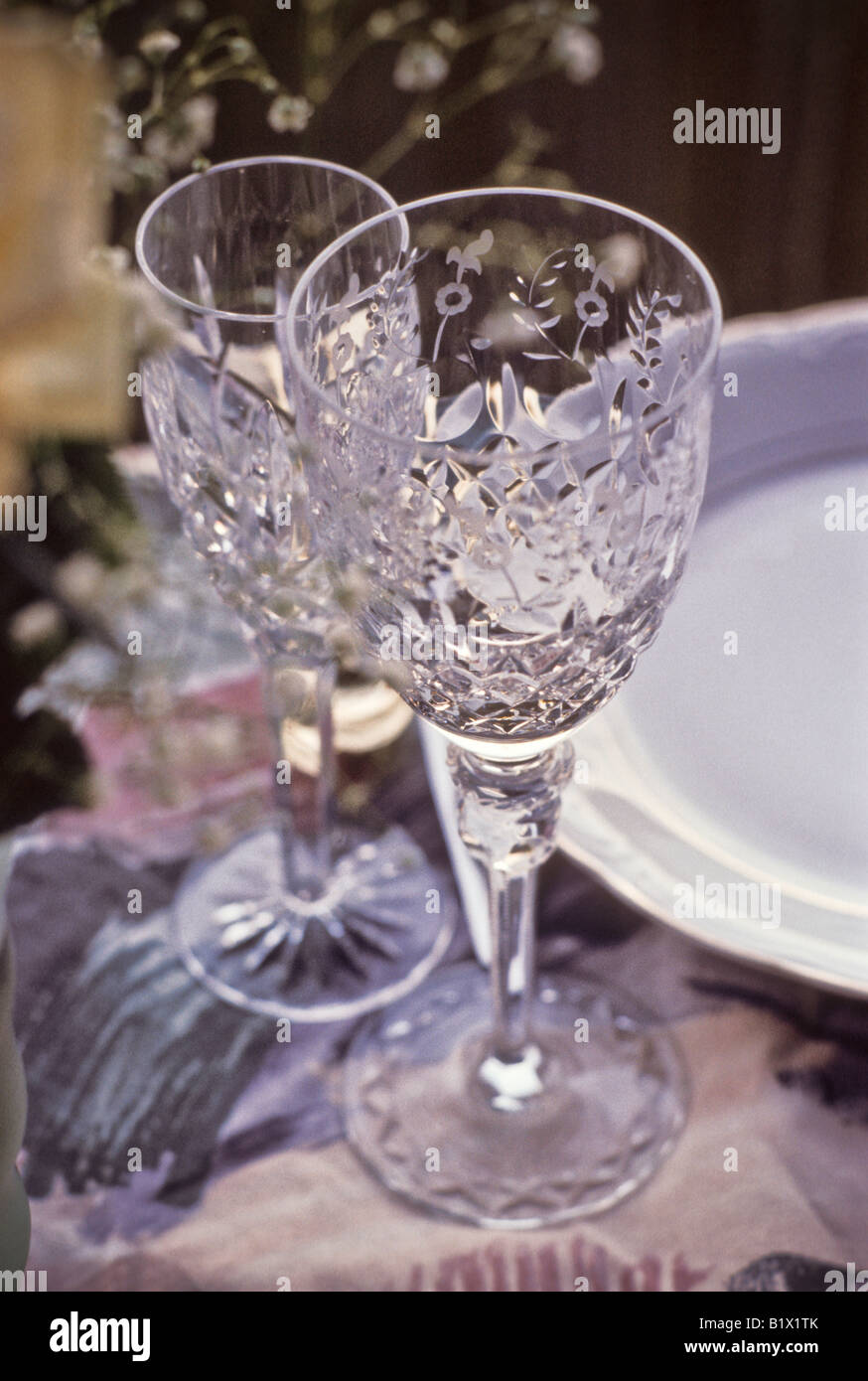 Weinkelch Wasser Kristallglas auf formale Tischdekoration Stockfoto