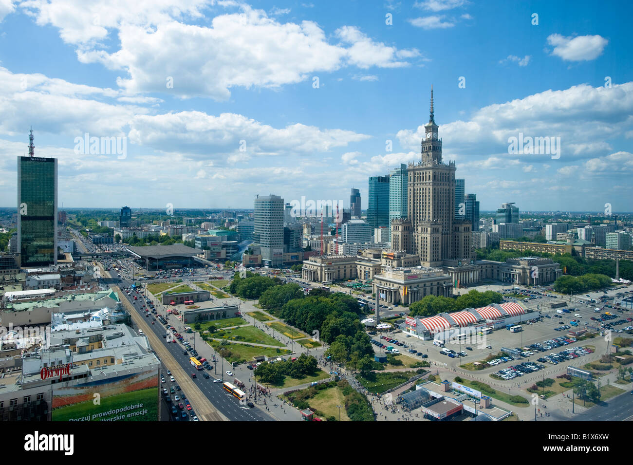 Blick auf moderne Skyline von Warschau Polen Stockfoto