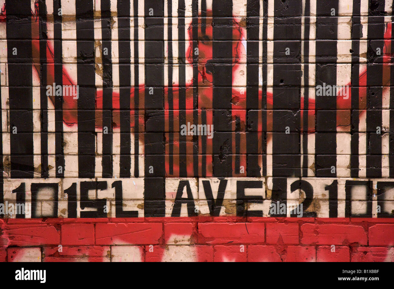 Graffiti-Kunstwerk auf Wand von Leake Street, Waterloo, London, Vereinigtes Königreich Stockfoto