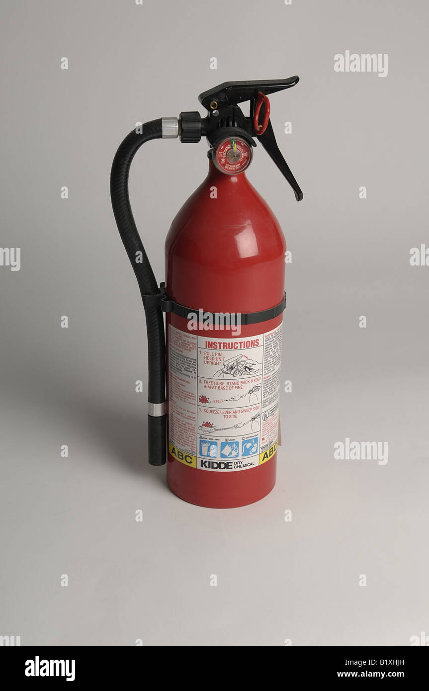 Feuerlöscher für Sicherheit im Haus Stockfotografie Alamy