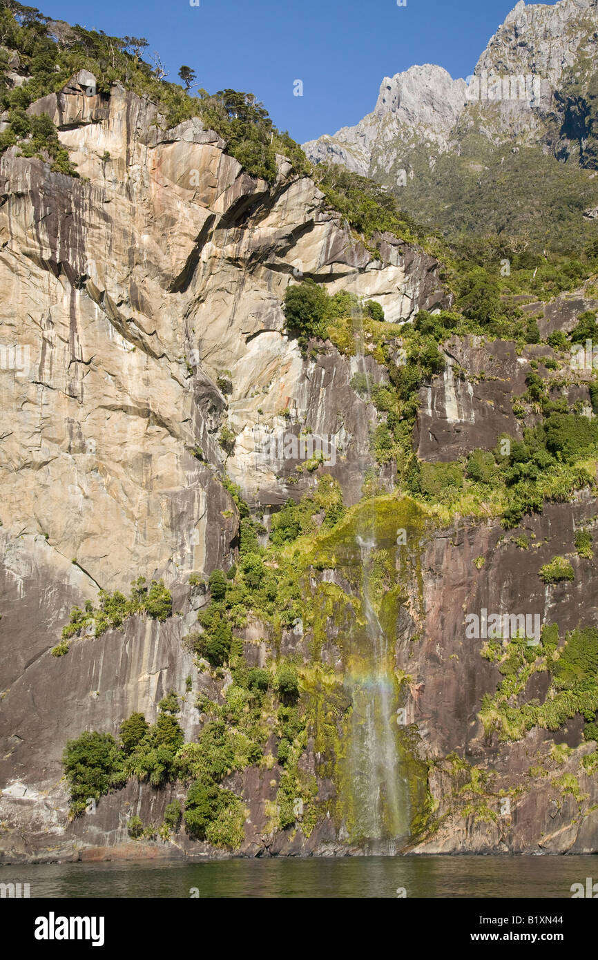 Wasserfall im Milford sound Stockfoto