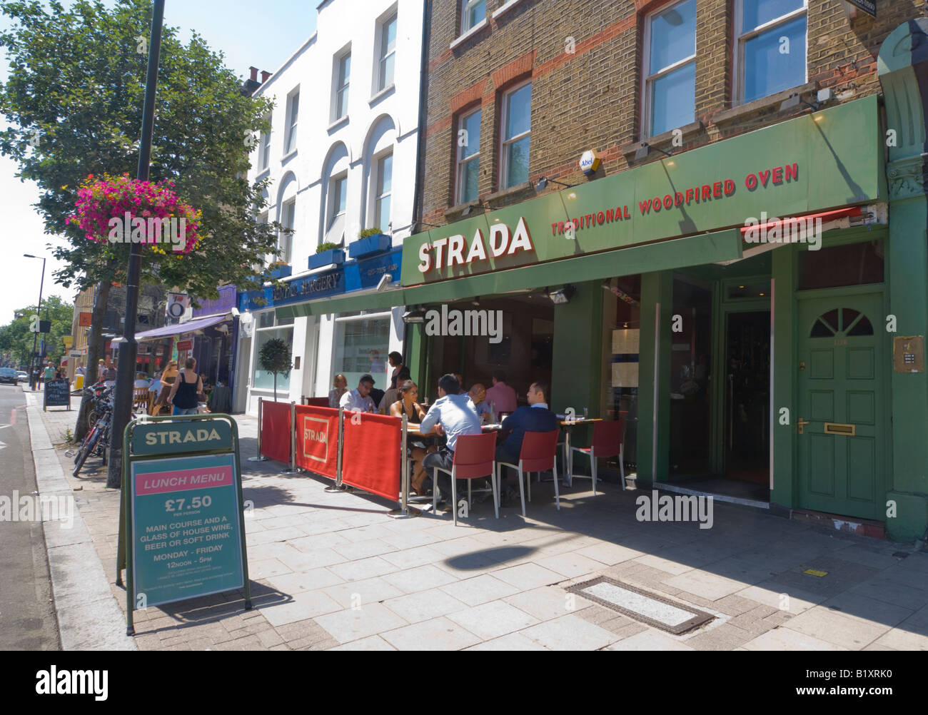 Strada Restaurant Upper Street Islington London Stockfoto