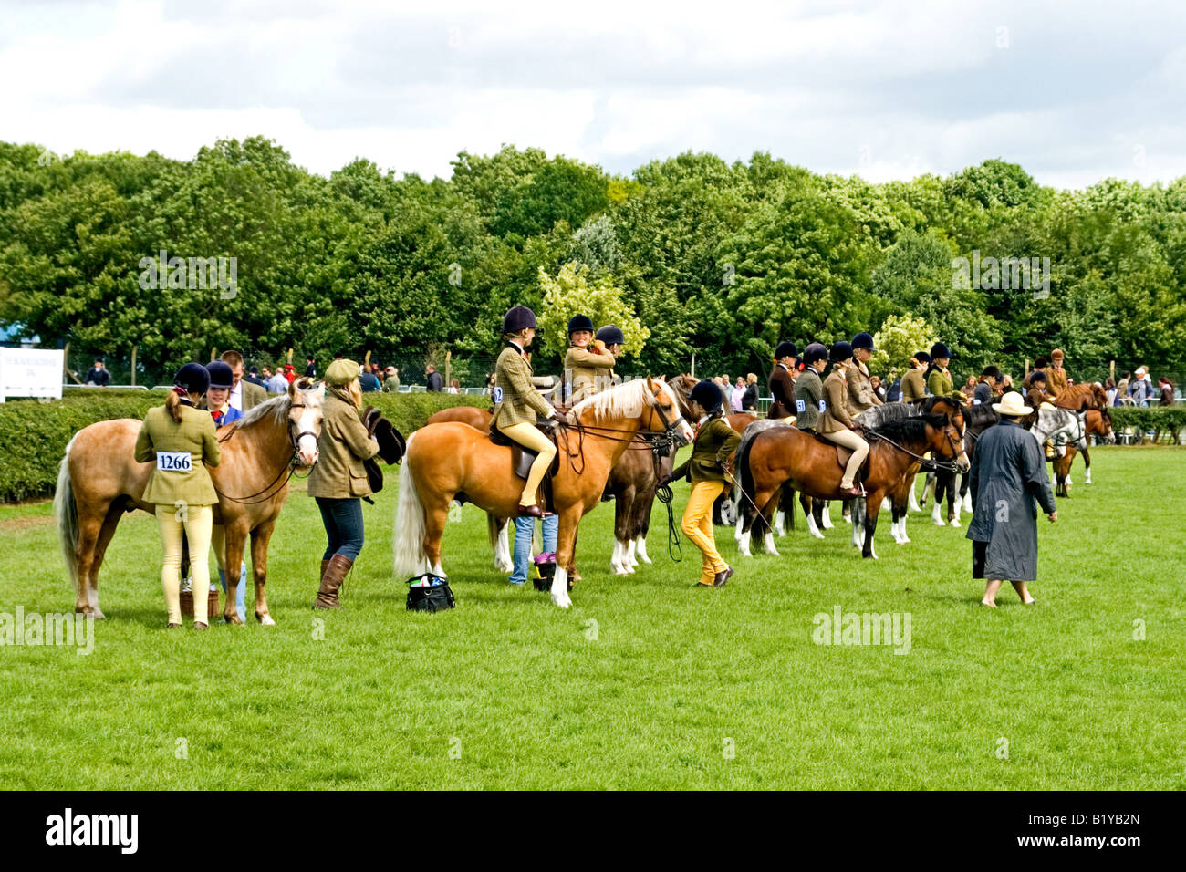 Lincolnshire Show 2008 Kinder reiten Ponys Prüfungen Stockfoto