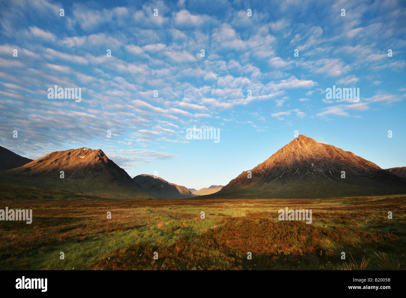 Glencoe-Berge bei Sonnenaufgang Stockfoto