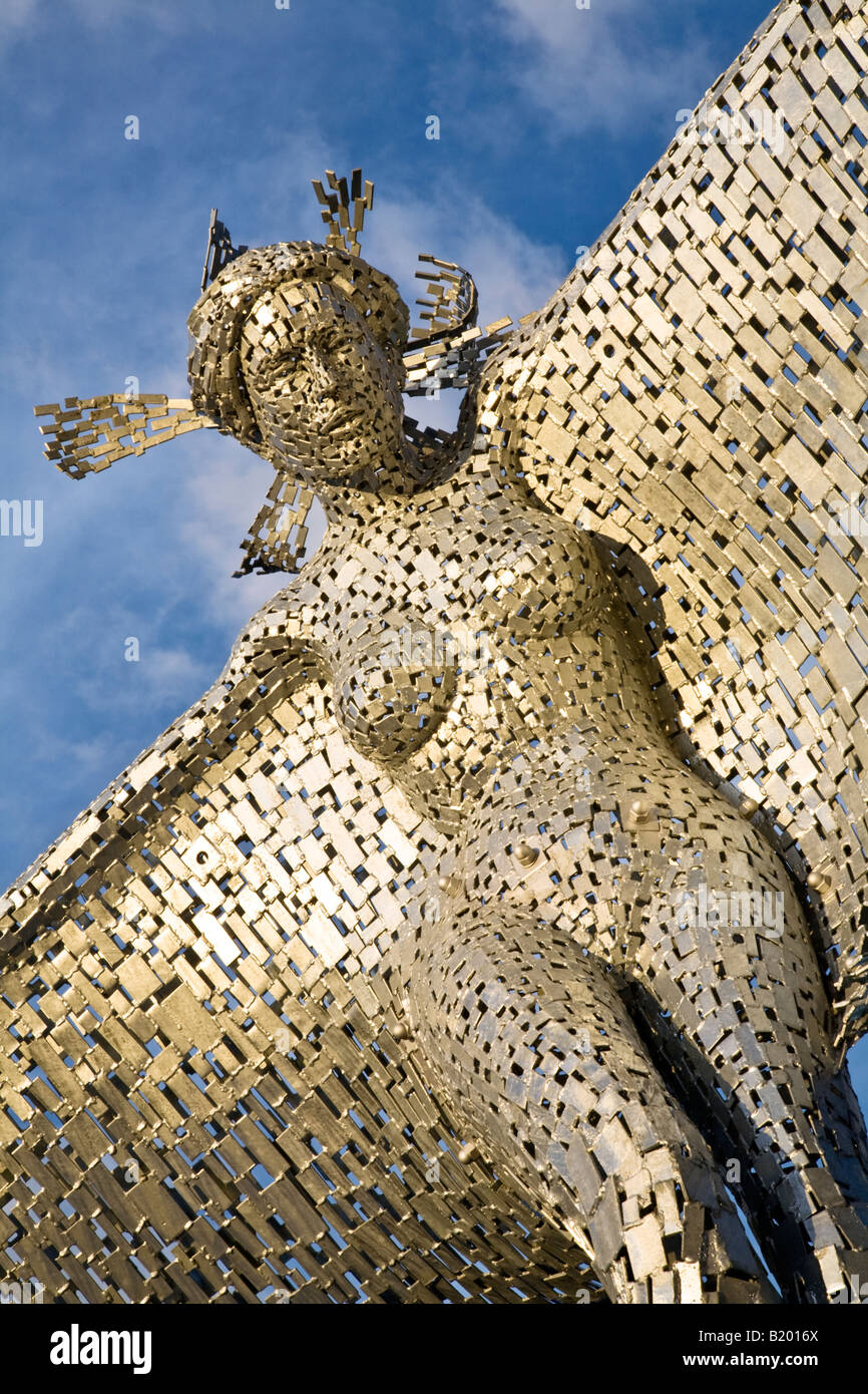 Andy Scott moderne Stahl-Skulptur mit dem Titel steigen am Hafen von Glasgow, Glasgow, Schottland. Stockfoto