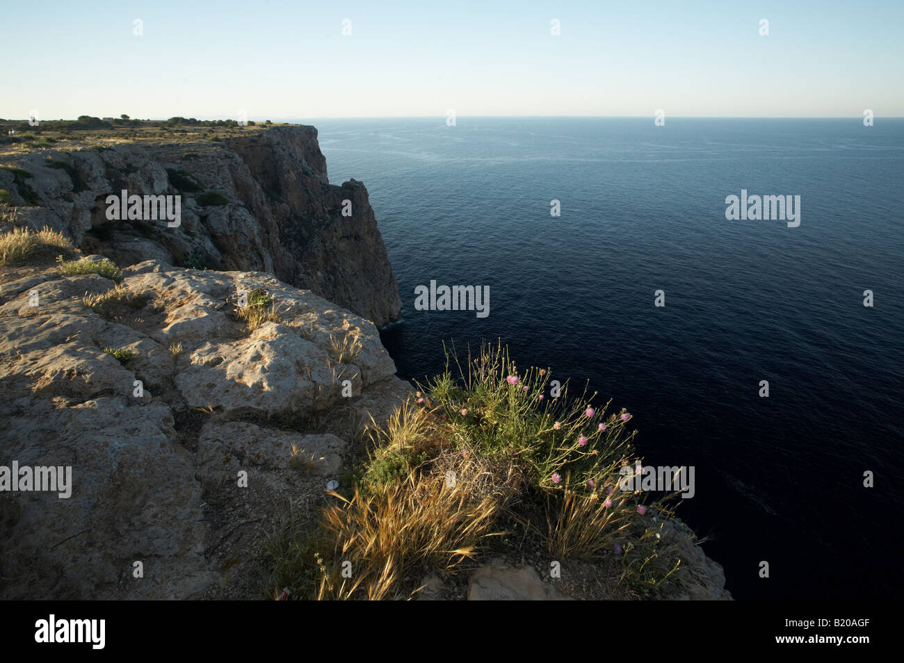 Klippen von La Mola auf Formentera-Balaeric-Inseln-Spanien-Europa Stockfoto