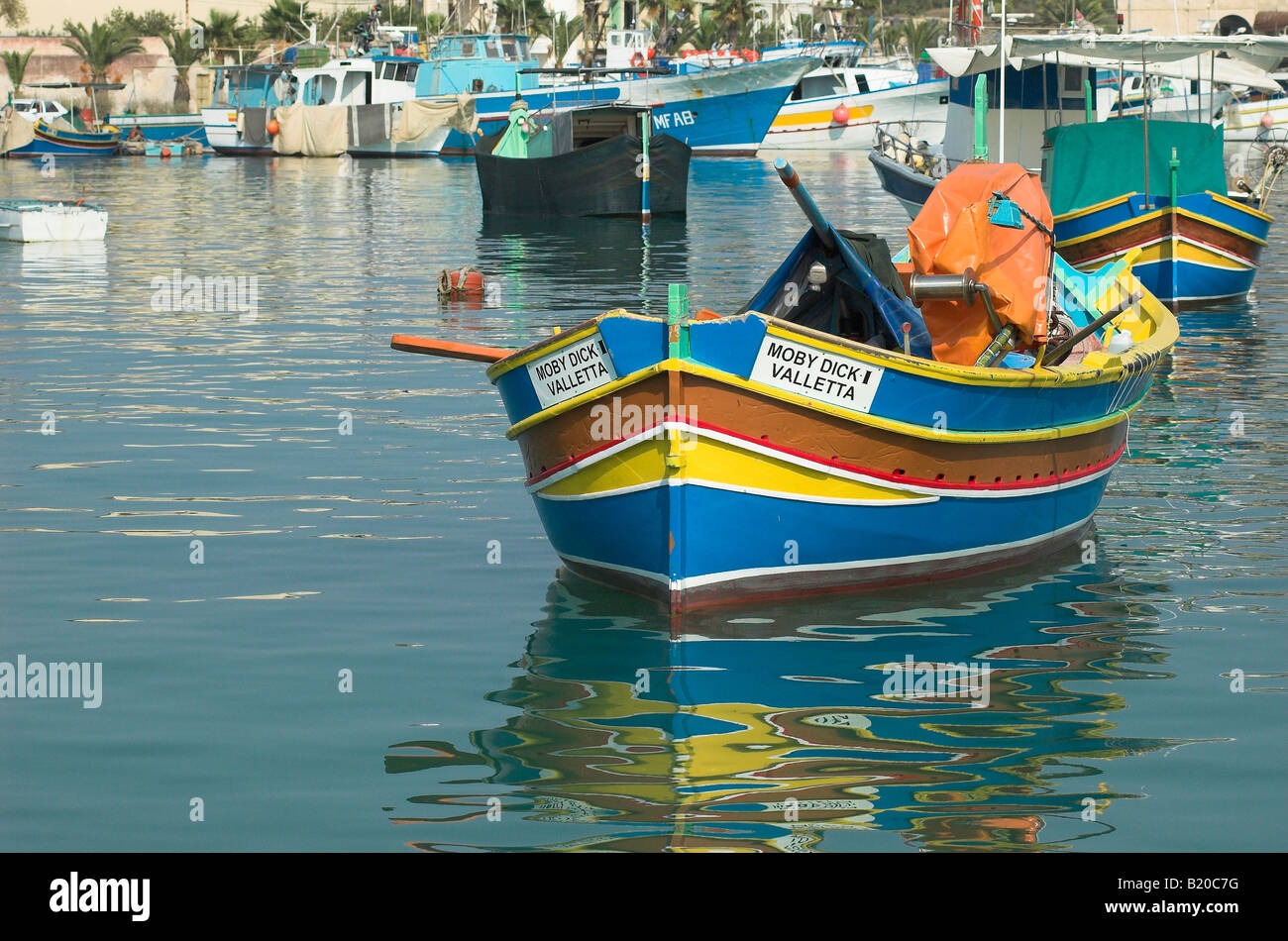 Traditionellen bunten maltesischen Fischerbooten Marsaxlokk, Malta Stockfoto