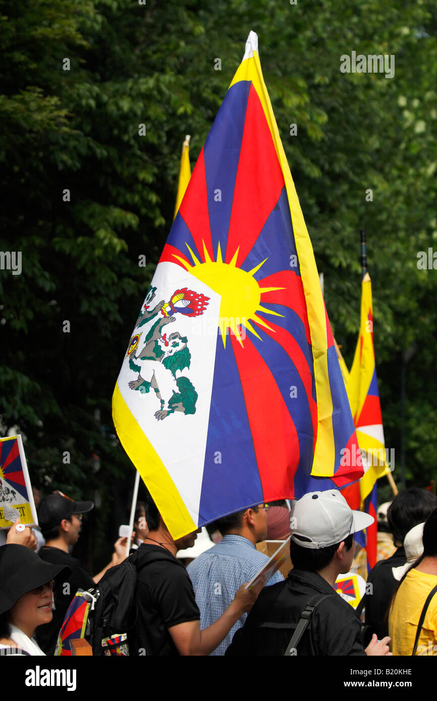 Pro-Tibet-Demonstration während des G8-Gipfels in Sapporo, Japan. Stockfoto