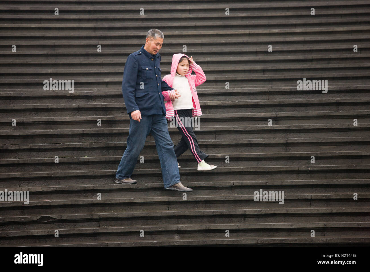 Chinesischer Mann und Kind in Chongqing China hat eine eine Kindpolitik Familienplanung, Bevölkerung zu verringern Stockfoto