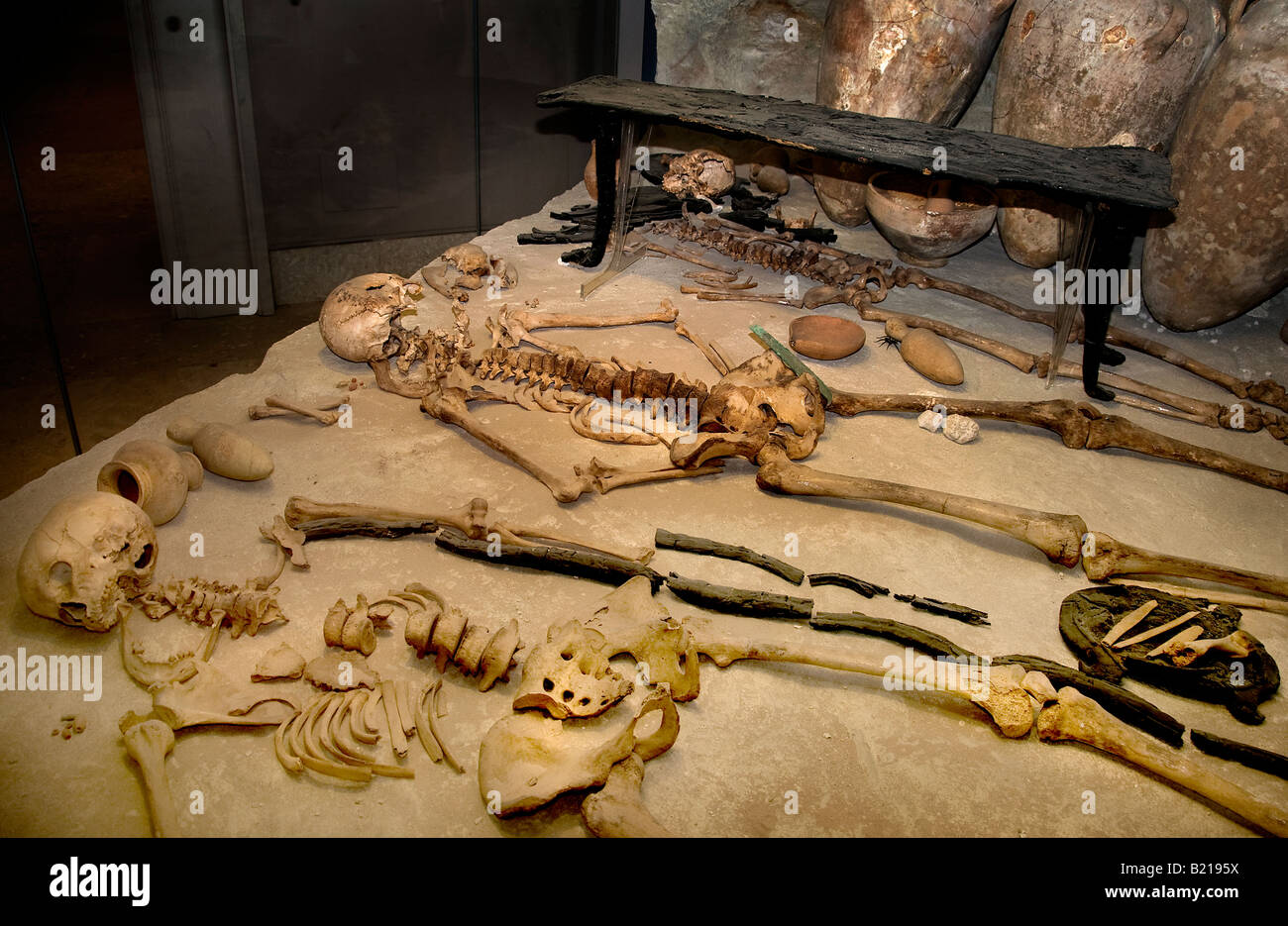 Menschliche Überreste und Artefakte aus Jericho Grab 1700 v. Chr. Palästinenser Palästina Stockfoto