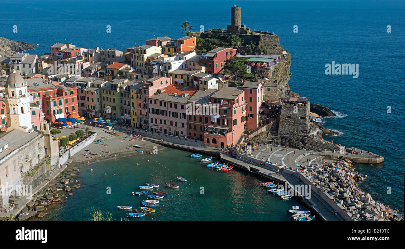 Vernazza, Cinque Terre, Ligurien, Italien. Stockfoto