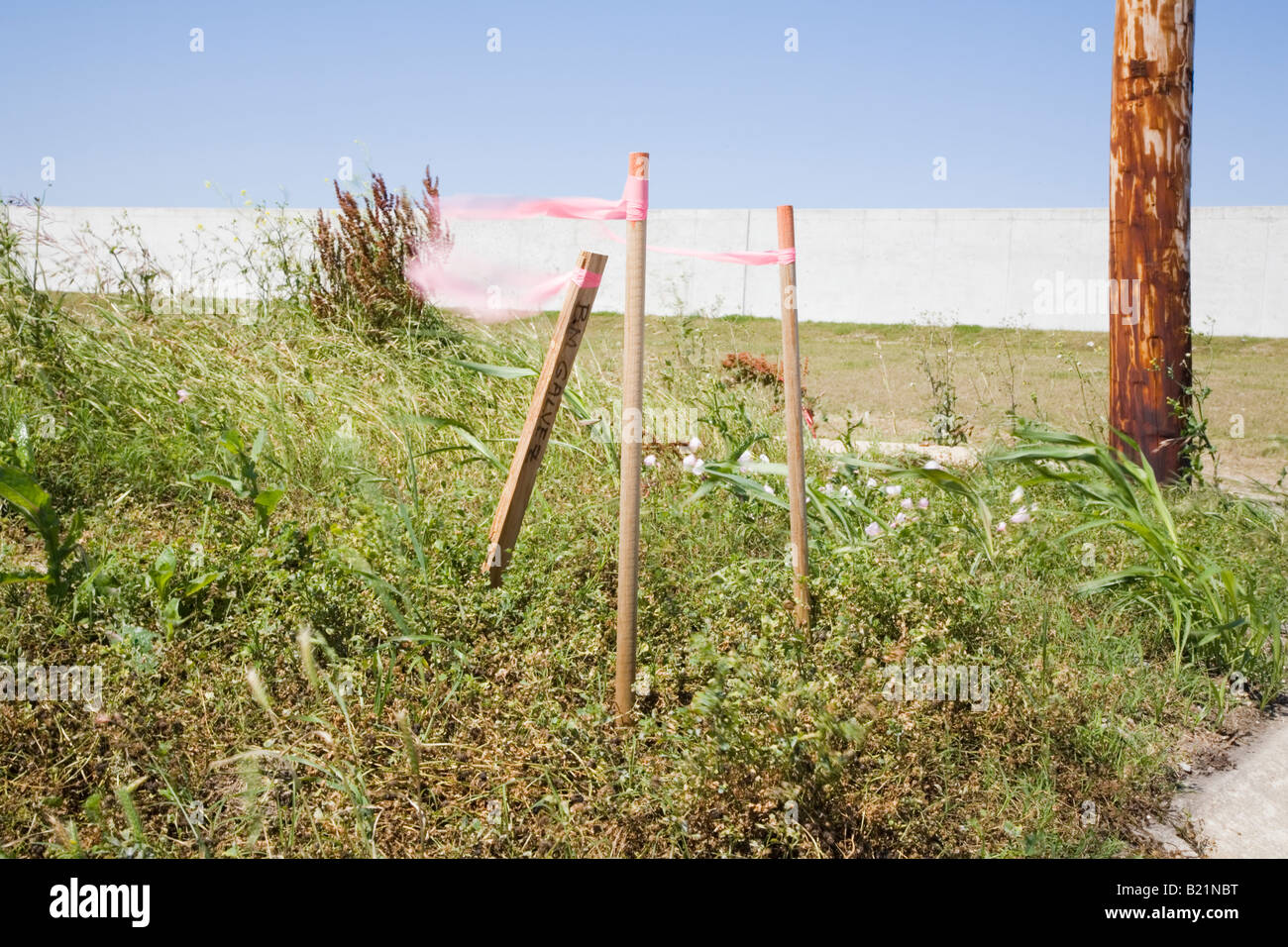 Einsätze in der Nähe ehemalige Heimat Standorte in New Orleans' Lower Ninth Ward gepflanzt. New Orleans, Louisiana USA. Stockfoto