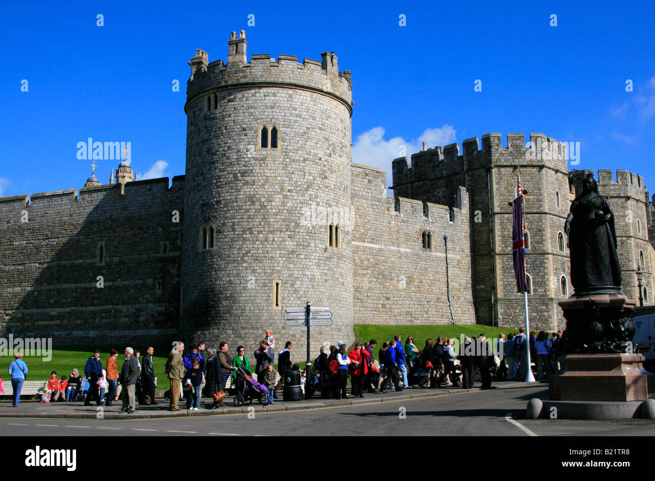Windsor Castle Stadtzentrum Touristen Royal Borough of Windsor und Maidenhead, Berkshire, England, UK, GB Stockfoto