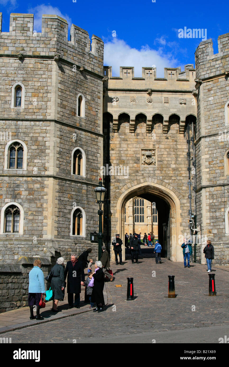 Windsor Castle Stadtzentrum Touristen Royal Borough of Windsor und Maidenhead, Berkshire, England, UK, GB Stockfoto