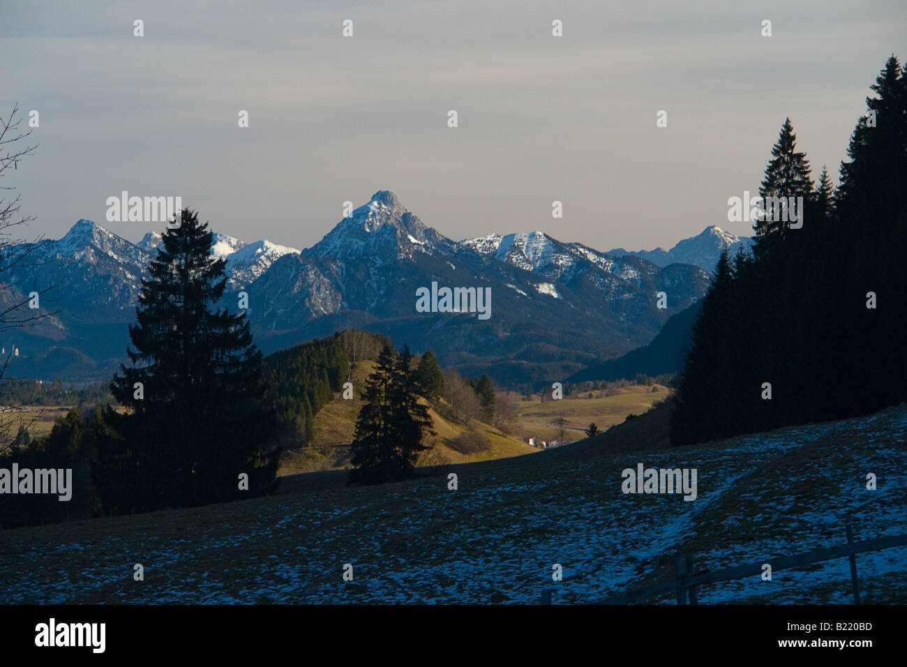 Blick vom Hündleskopf in Pfronten in den Allgäuer Alpen Stockfoto