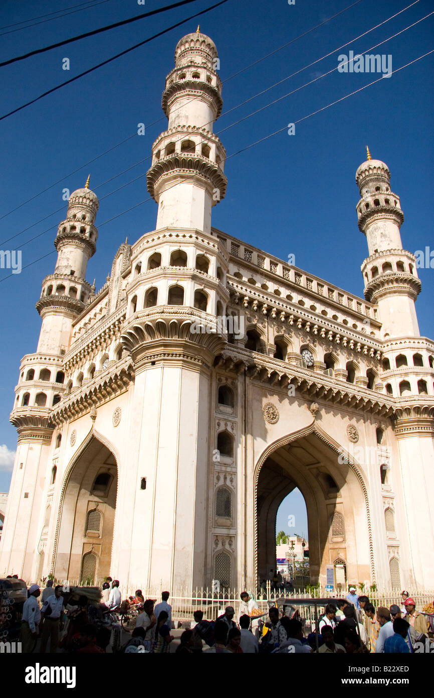 Der Charminar in Hyderabad Indien. Das Wahrzeichen wurde 1591 erbaut. Stockfoto