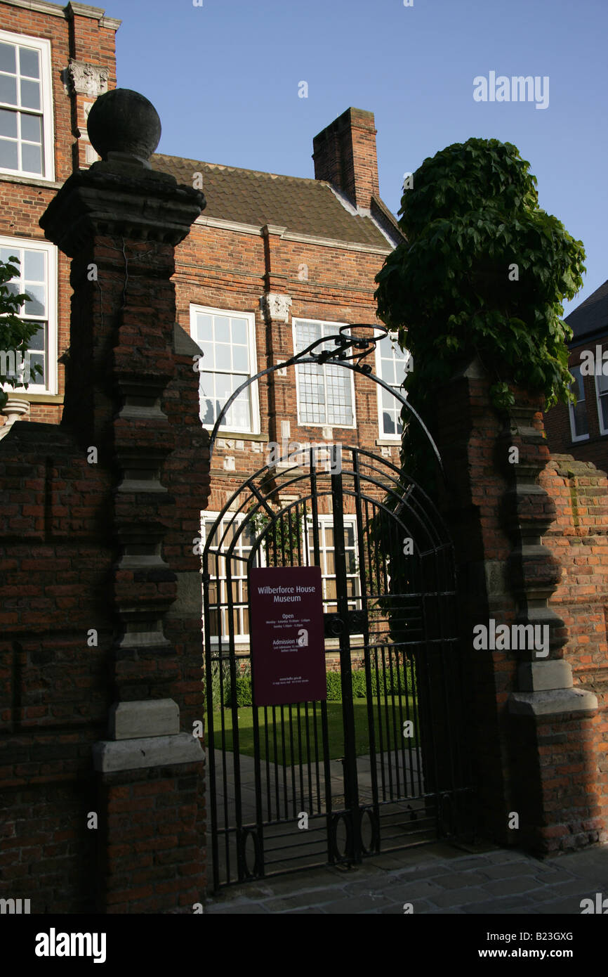 Stadt von Kingston upon Hull, England. Das Wilberforce House Museum am Rumpf der High Street. Stockfoto