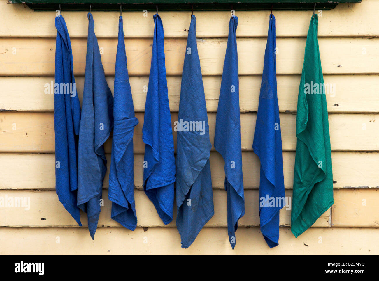 Aqxreight Pool Organizer Korb - Klappbarer Aufbewahrungskorb Mit Haken Für Schwimmbad