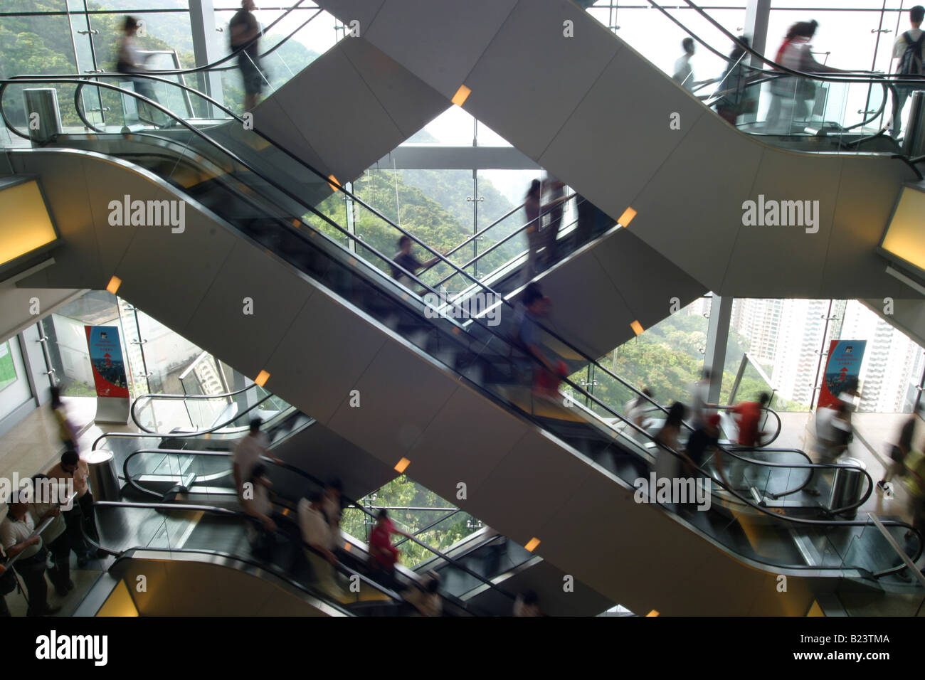 Menschen mit Rolltreppen, Hong Kong Stockfoto