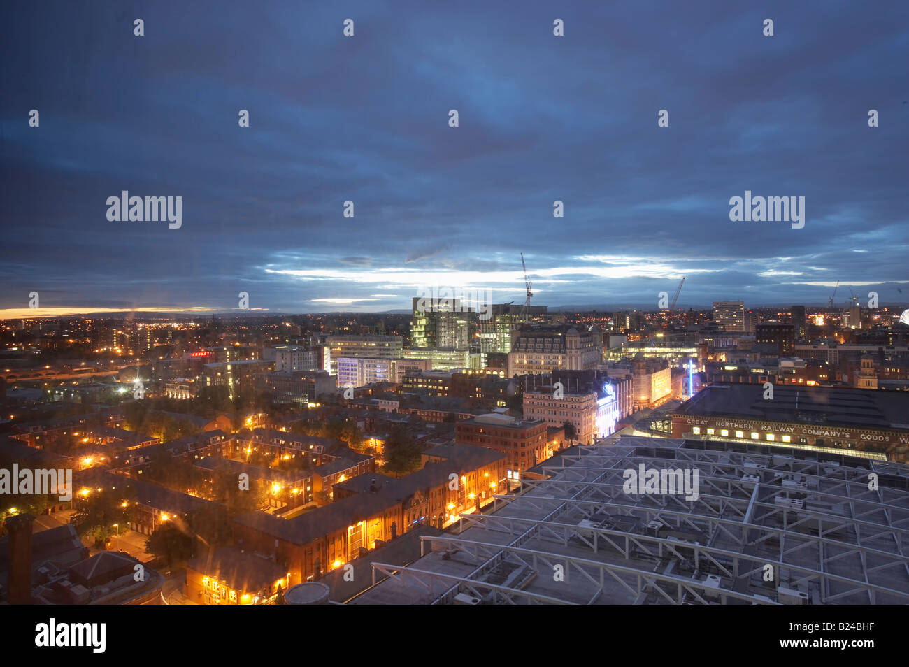 MANCHESTER SKYLINE NACHT BEETHAM TOWER HILTON HOTEL DEANSGATE Stockfoto