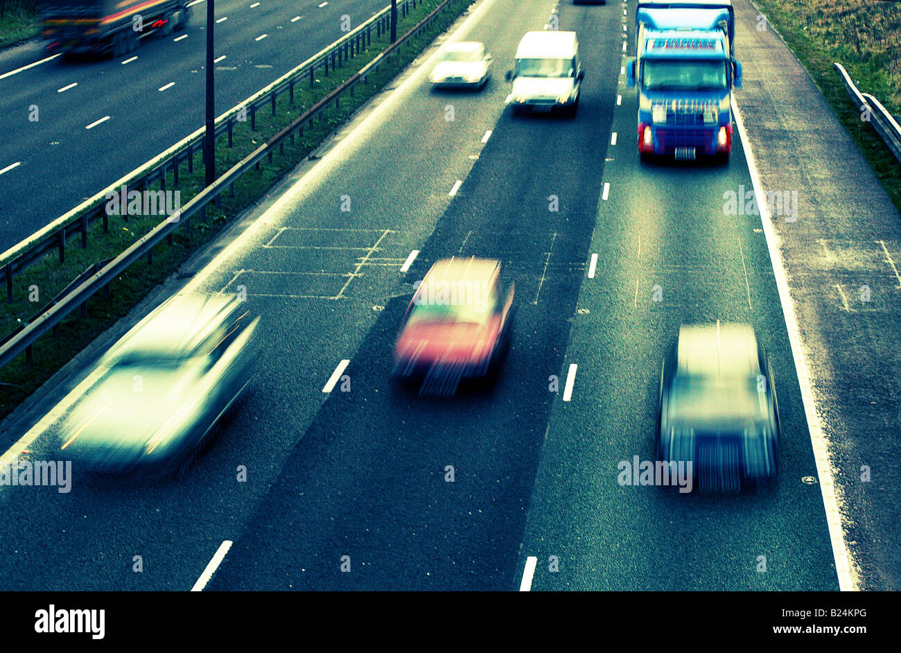 Feierabendverkehr auf der Autobahn M60, Manchester Stockfoto