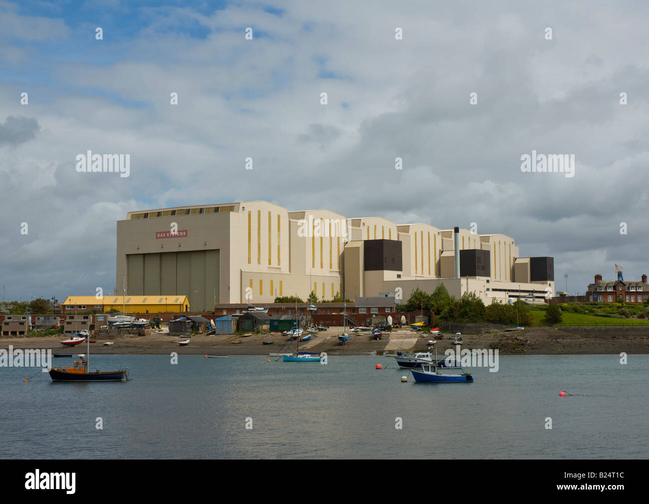 BAE Systems, u-Boot-Werft, Barrow-in-Furness, Blick von Walney Insel über Walney Kanal, Cumbria, England UK Stockfoto