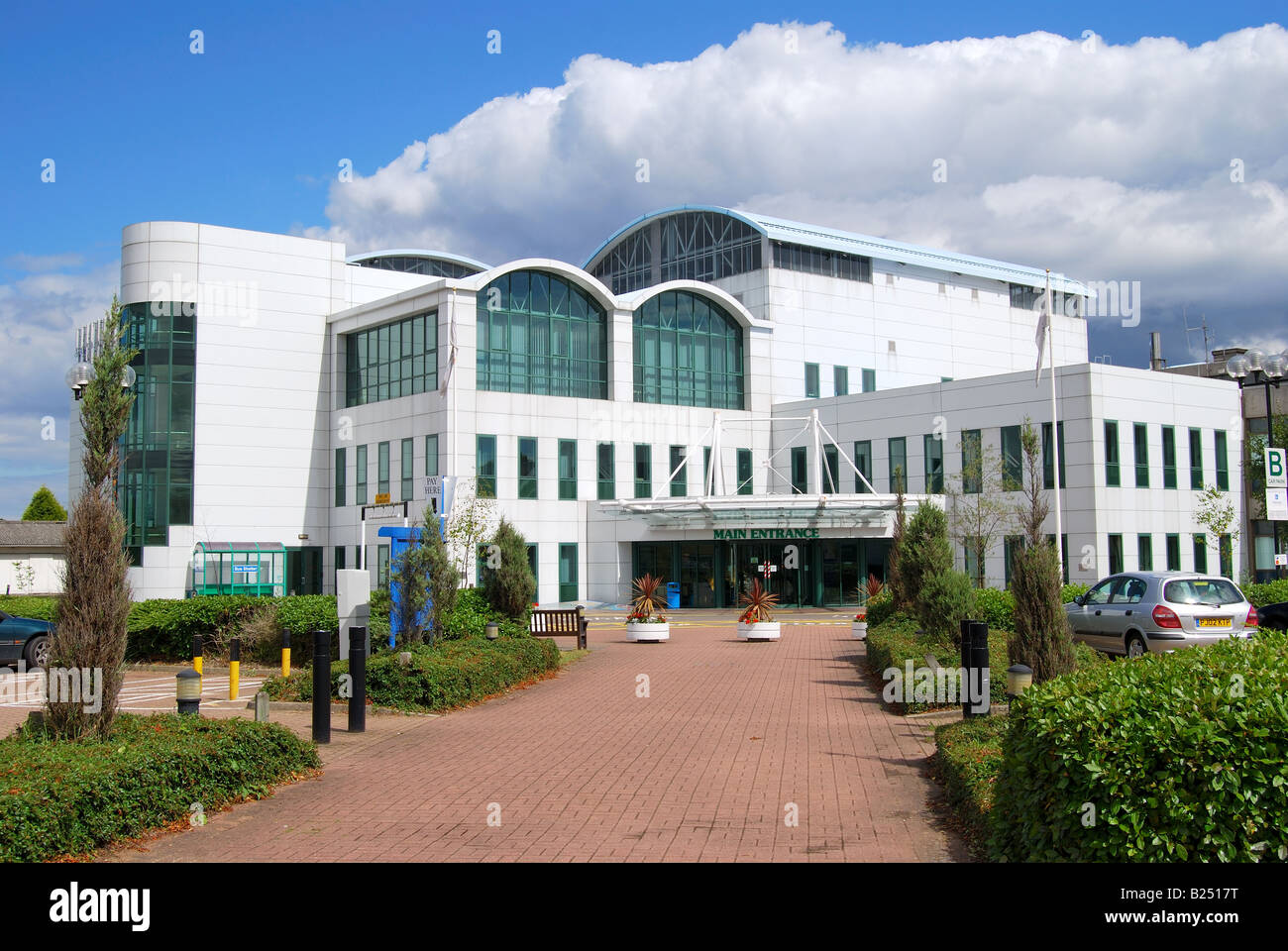 Ashford Krankenhaus, Ashford und St. Peter Krankenhäuser NHS Trust, London Road, Ashford, Surrey, England, Vereinigtes Königreich Stockfoto