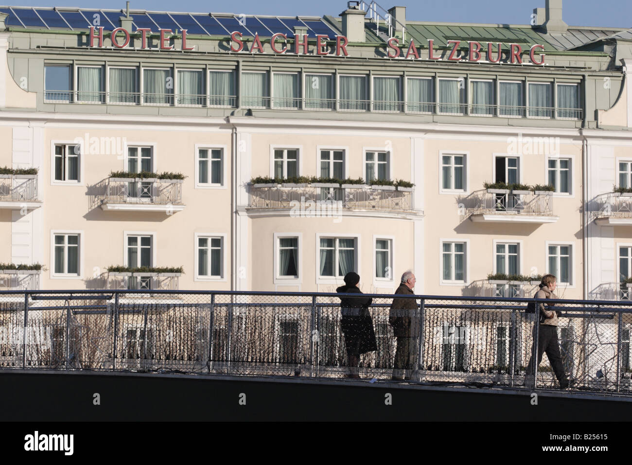 Stadt Salzburg, Österreich. Hotel Sacher im Zentrum der Stadt, Stockfoto